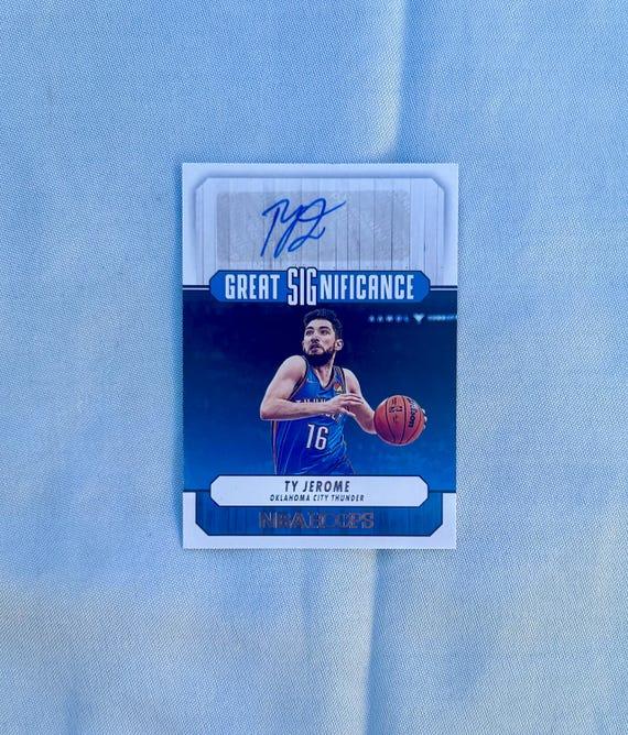 2022-<b>23</b> Panini Hoops <b>Basketball</b> - Ty Jerome - Autogrammkarte mit ...